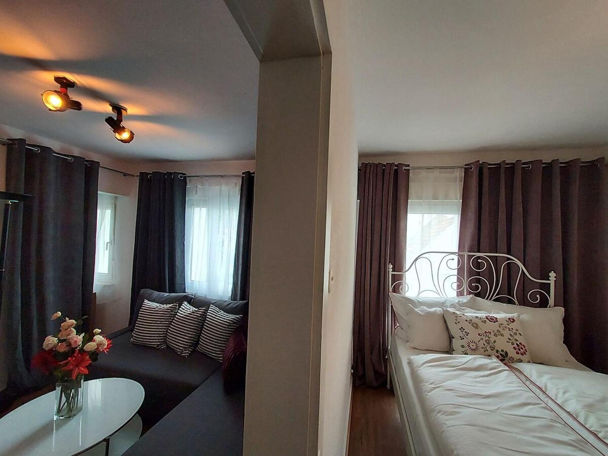 Apartmenthaus Schlosspark Worms Bagian luar foto